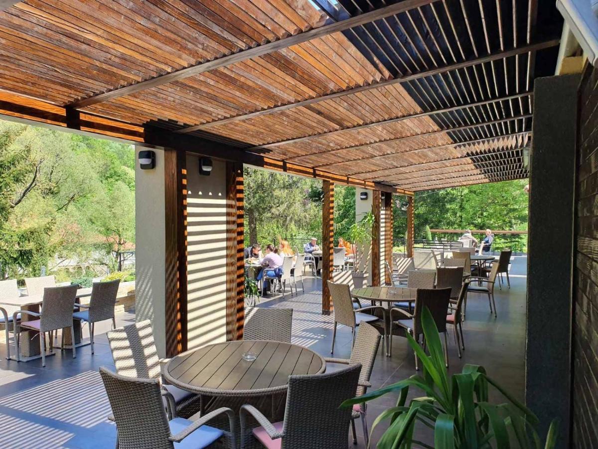 Restoran Sa Prenocistem Gornjak Krepoljin Dış mekan fotoğraf